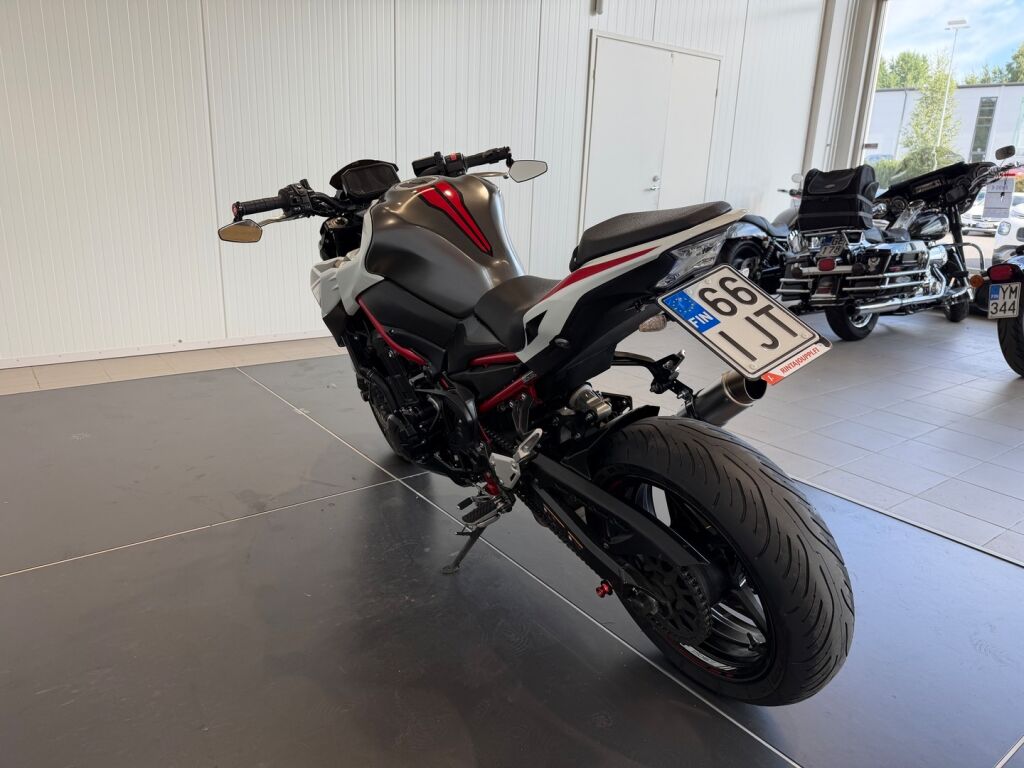 Kawasaki Z 2022 