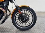Moto guzzi V9 2016 Keltainen