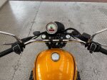 Moto guzzi V9 2016 Keltainen