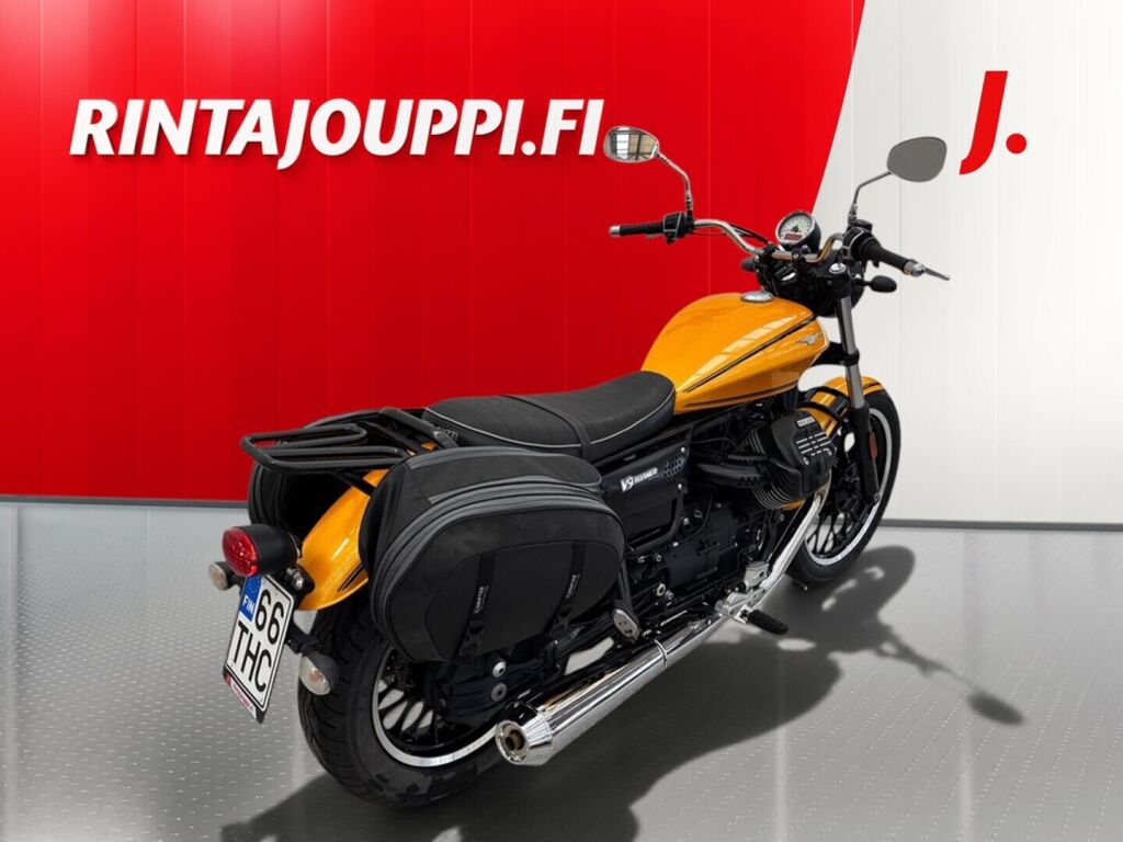 Moto guzzi V9 2016 Keltainen