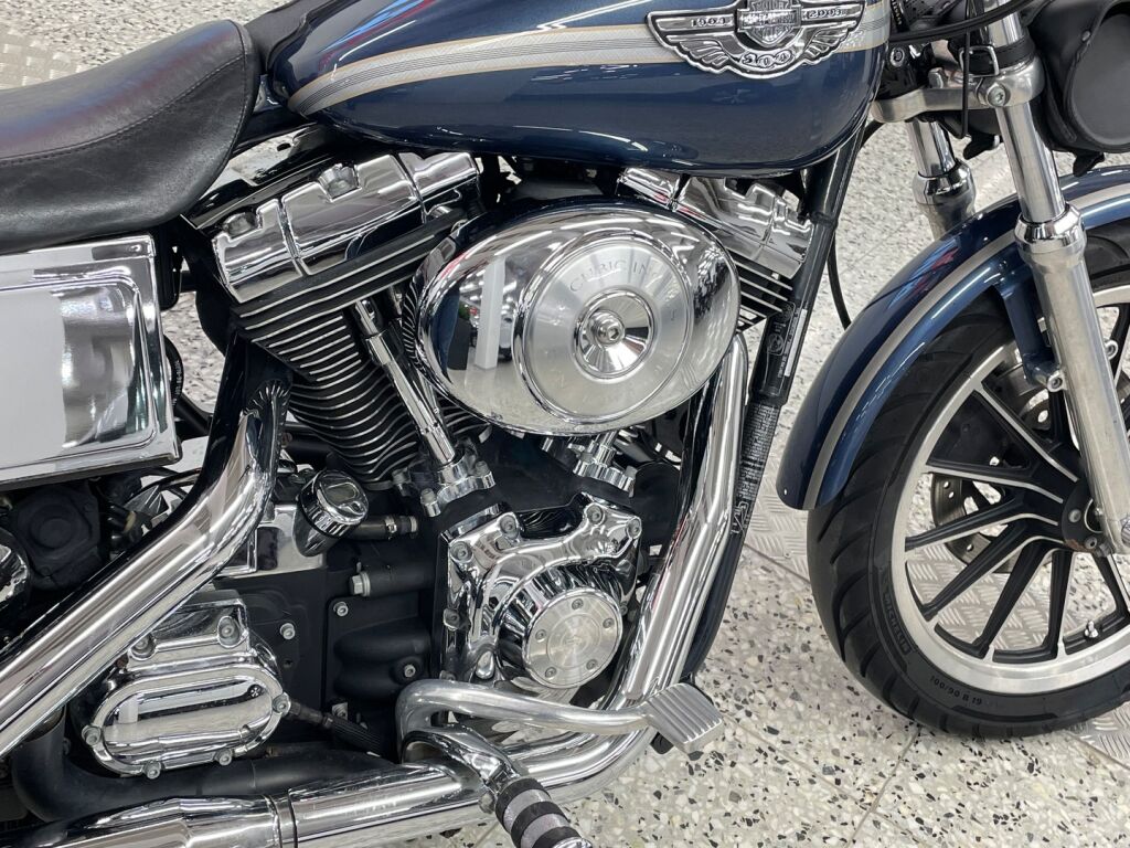 Harley-davidson DYNA 2003 Sininen