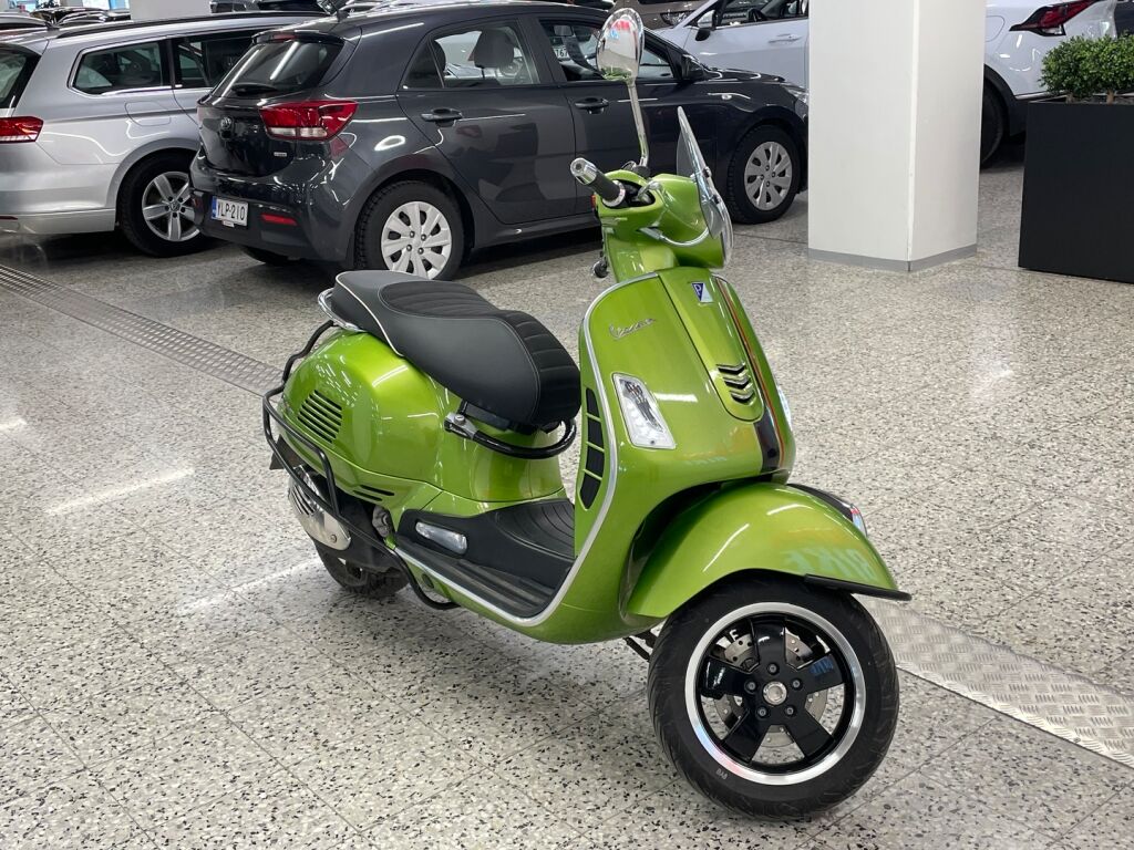 Vespa GTS 2018 