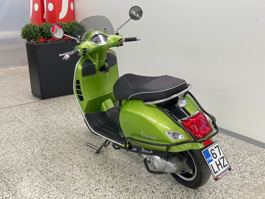 Vespa GTS 2018 