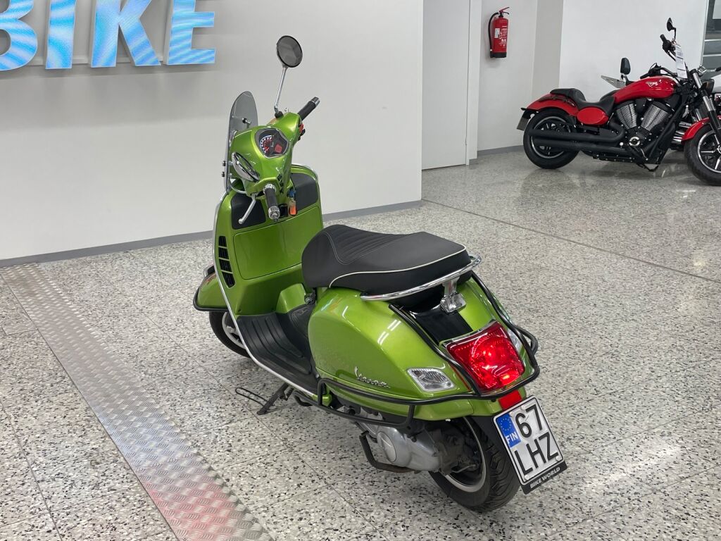 Vespa GTS 2018 