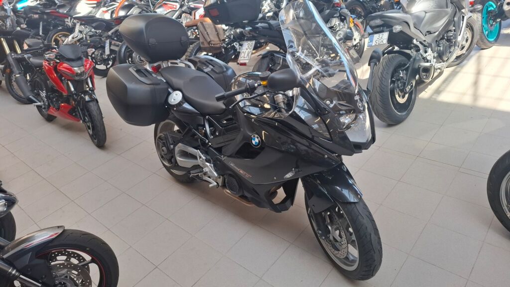 BMW F 2015 Harmaa