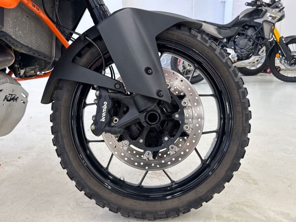 Ktm 1050 2016 