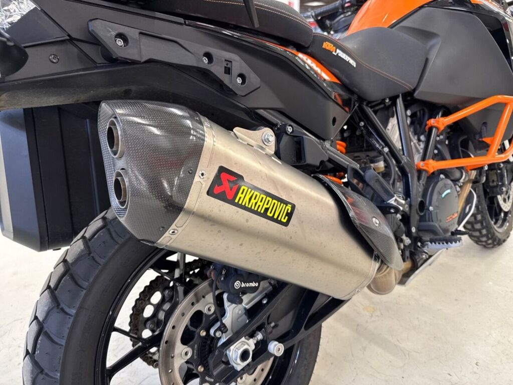 Ktm 1050 2016 