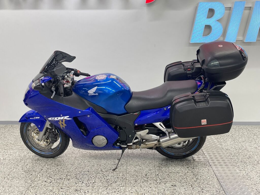 Honda CBR 2001 Harmaa