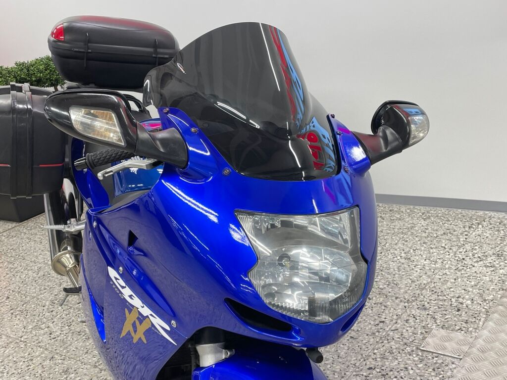 Honda CBR 2001 Harmaa