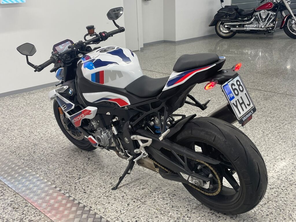 BMW M 2023 Valkoinen