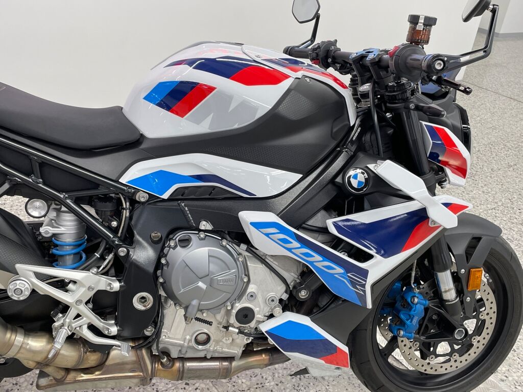 BMW M 2023 Valkoinen