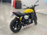 Yamaha XJR 2016 Keltainen