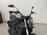 Benelli 502 CRUISER 2025 