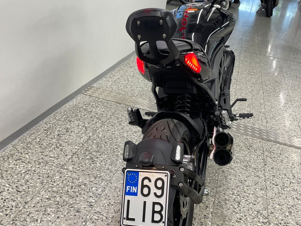 Benelli 502 CRUISER 2025 
