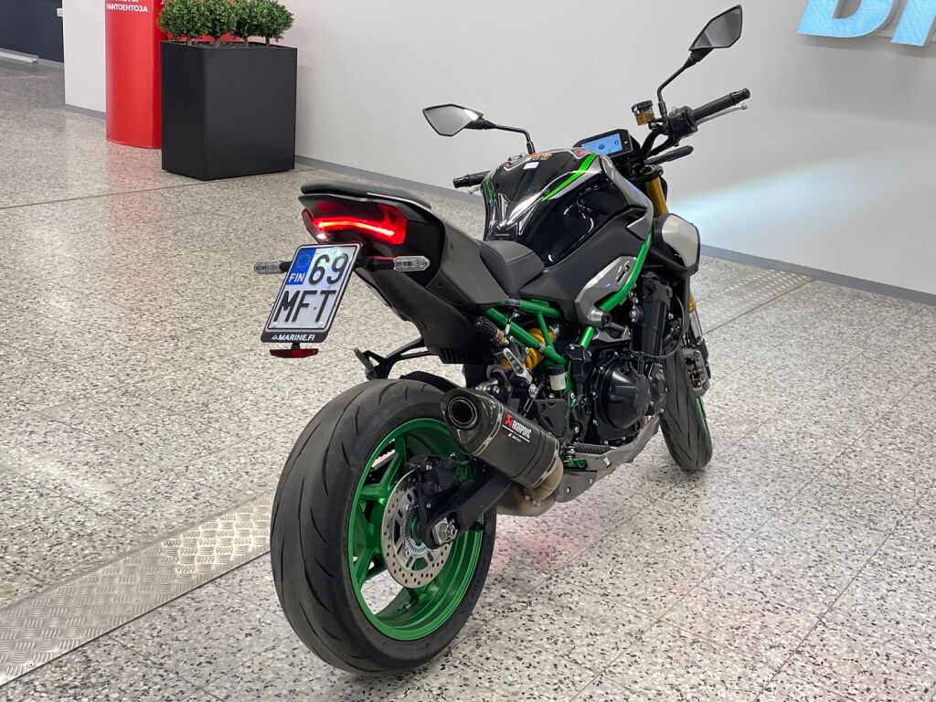 Kawasaki Z 2025 