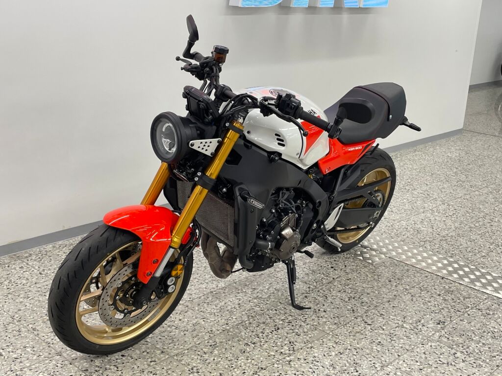 Yamaha XSR 2024 