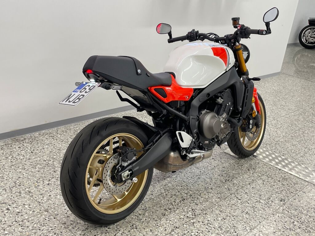 Yamaha XSR 2024 