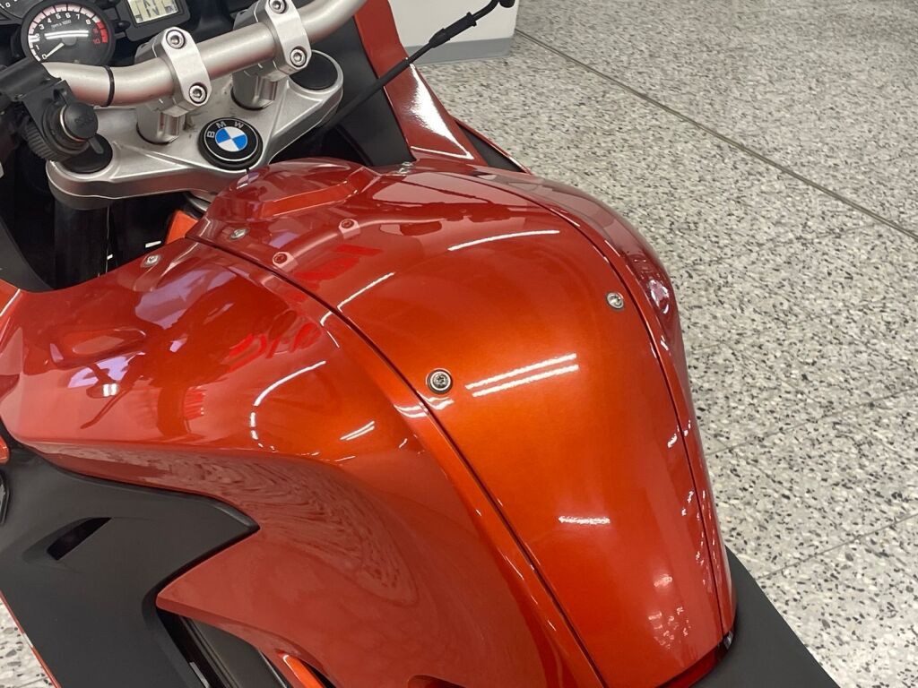 BMW F 2014 