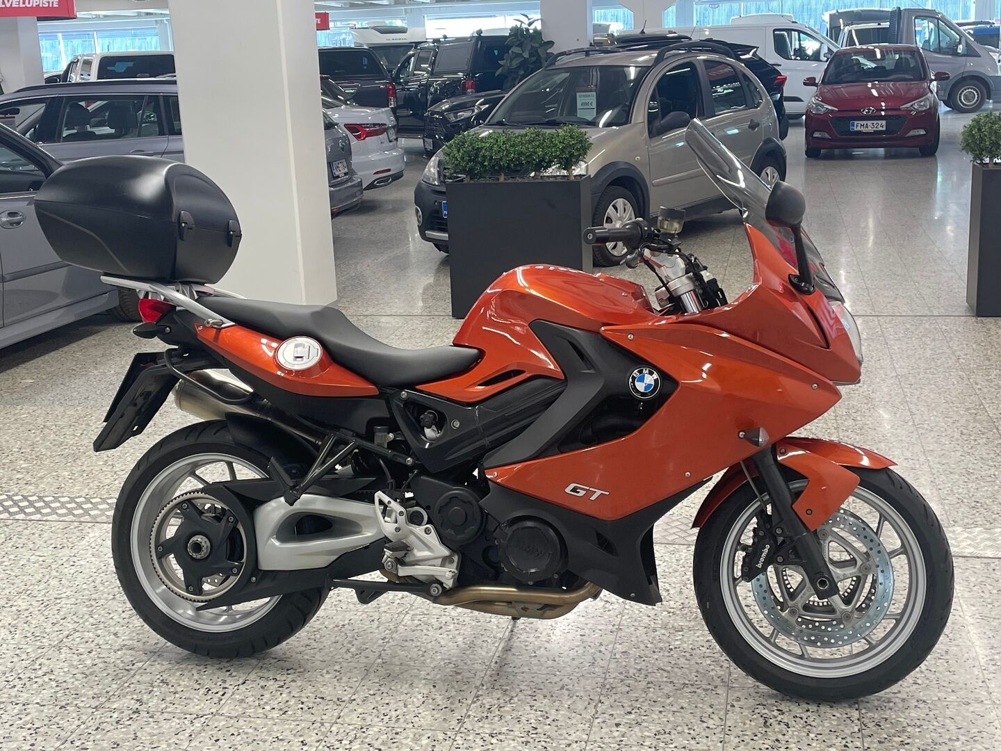 BMW F