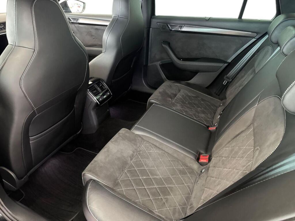 Skoda SUPERB 2023 
