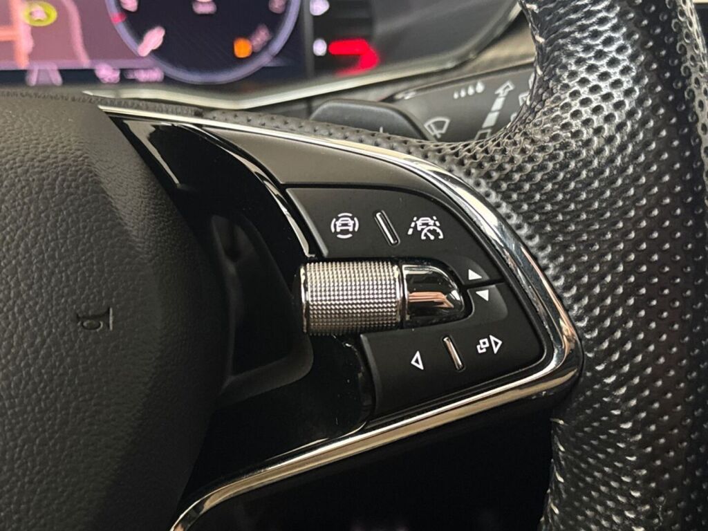 Skoda SUPERB 2023 