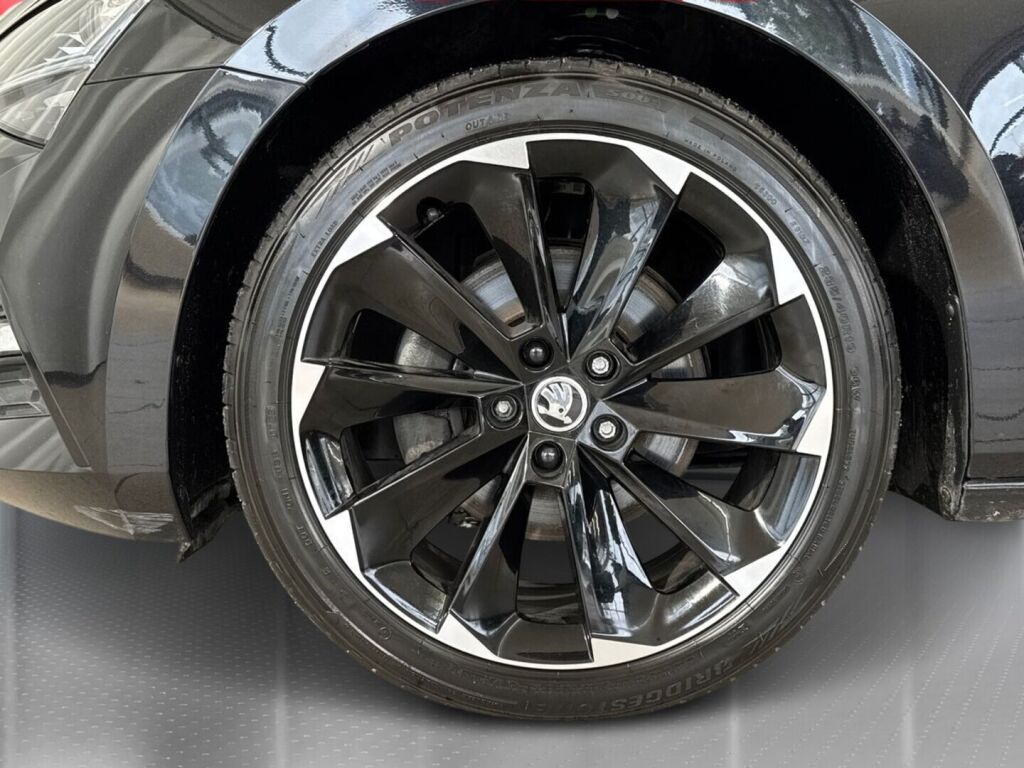 Skoda SUPERB 2023 