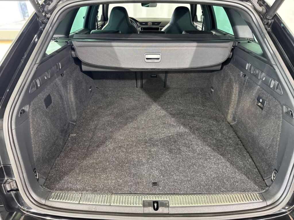 Skoda SUPERB 2023 