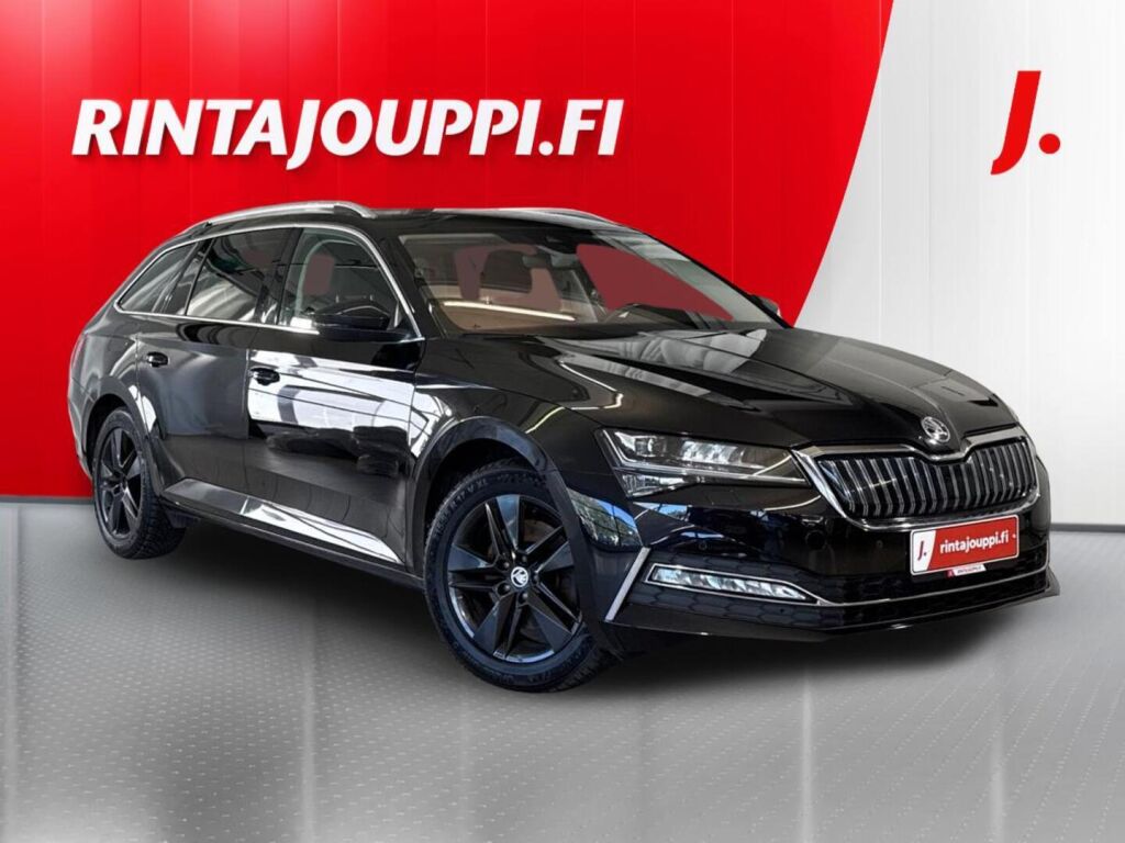 Skoda SUPERB 2022 Musta