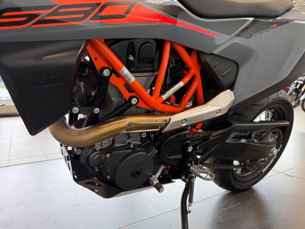 Ktm 690 2022 