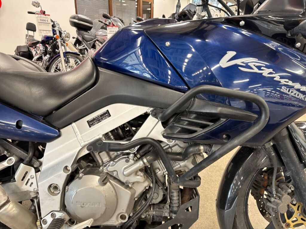 Suzuki DL 2003 