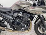 Suzuki GSF 2012 