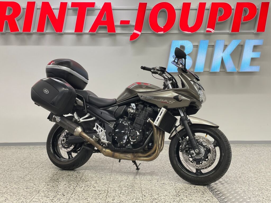 Suzuki GSF 2012 