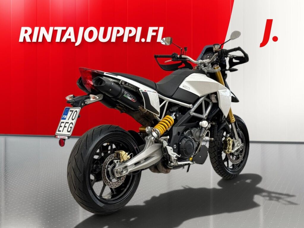 Aprilia Dorsoduro 2013 Valkoinen