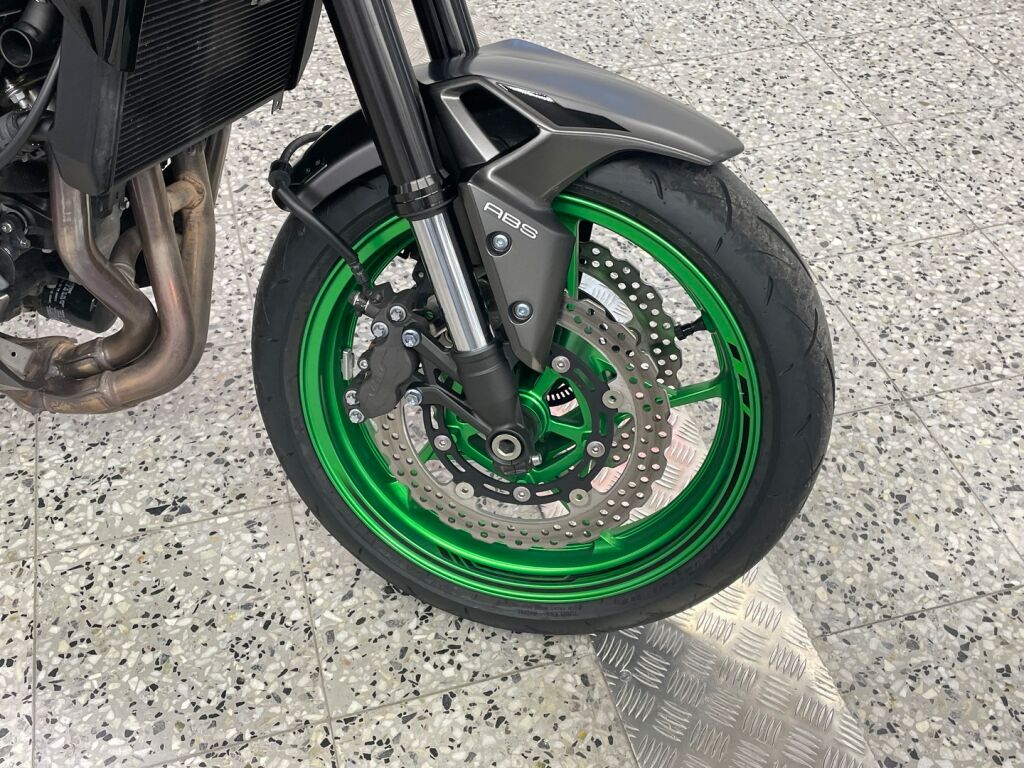 Kawasaki Z 2024 