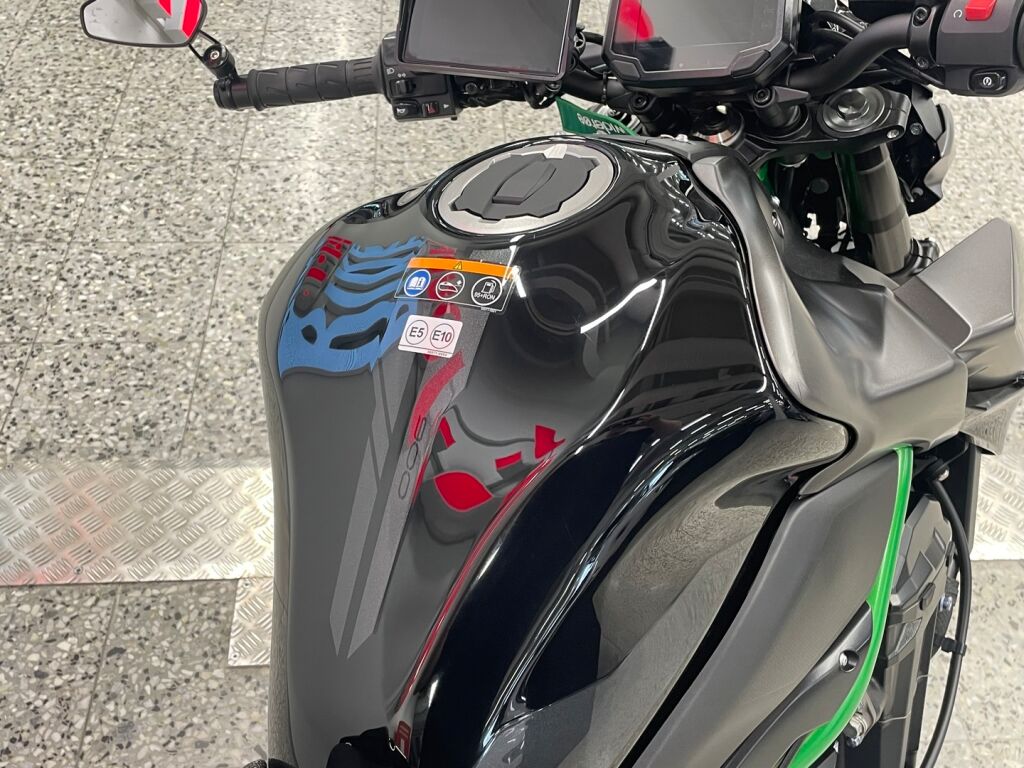 Kawasaki Z 2024 