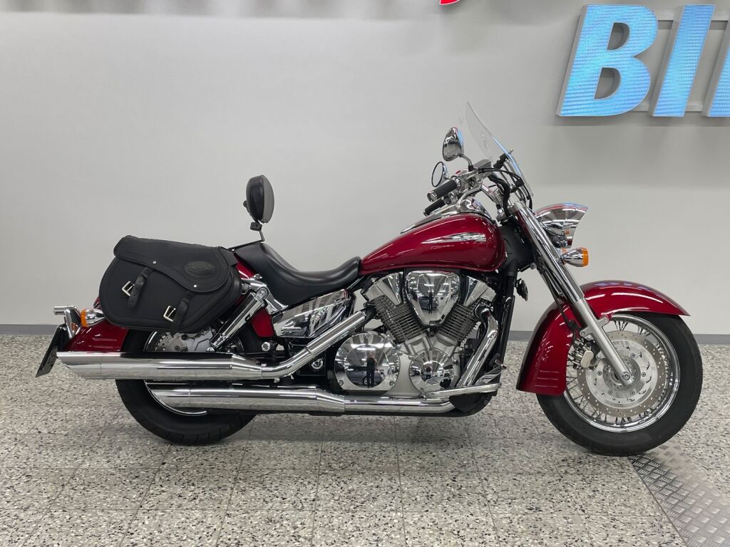 Honda VTX 2005 Punainen