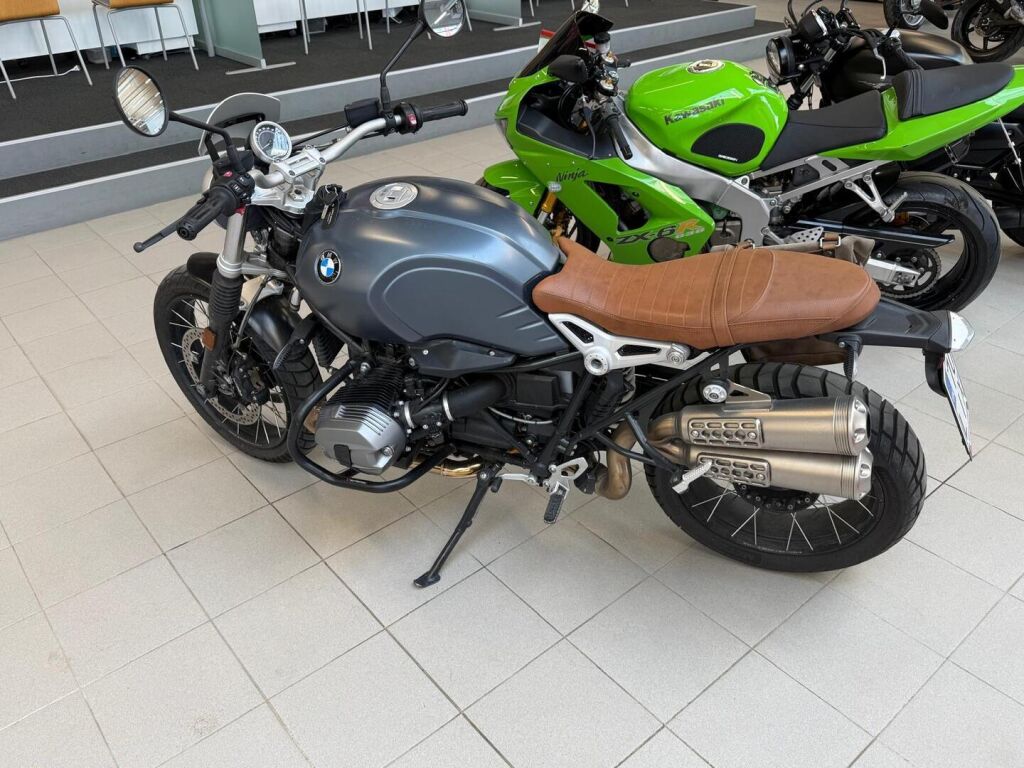 BMW R 2019 Harmaa