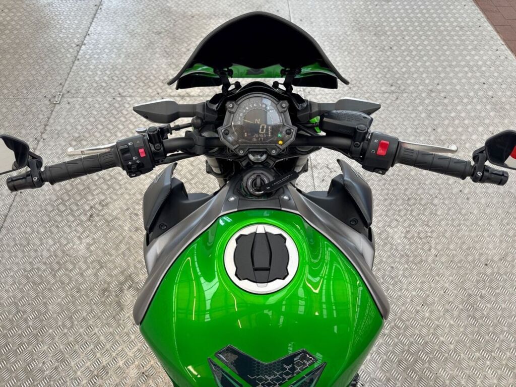 Kawasaki Z 2019 JV O 10