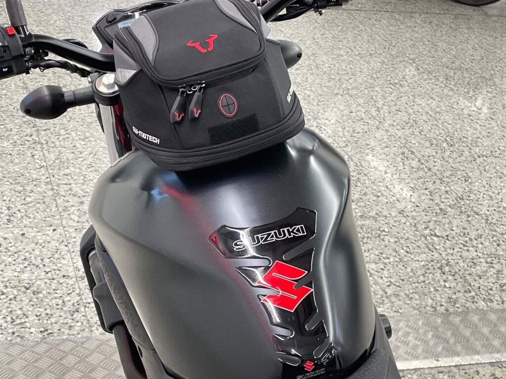 Suzuki SV 2020 