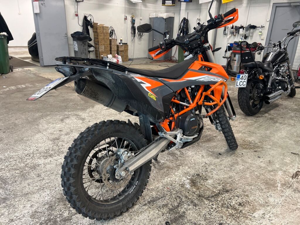 Ktm 690 2021 