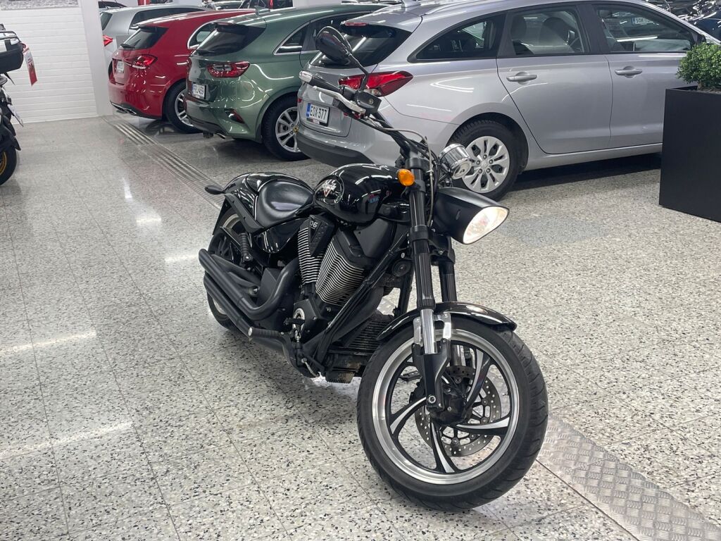 Victory HAMMER 8 BALL 2015 