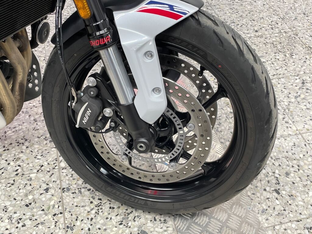 Triumph Trident 2024 