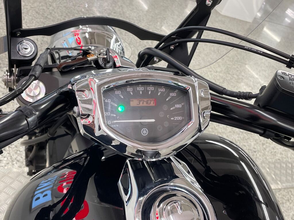 Yamaha XVS 2015 