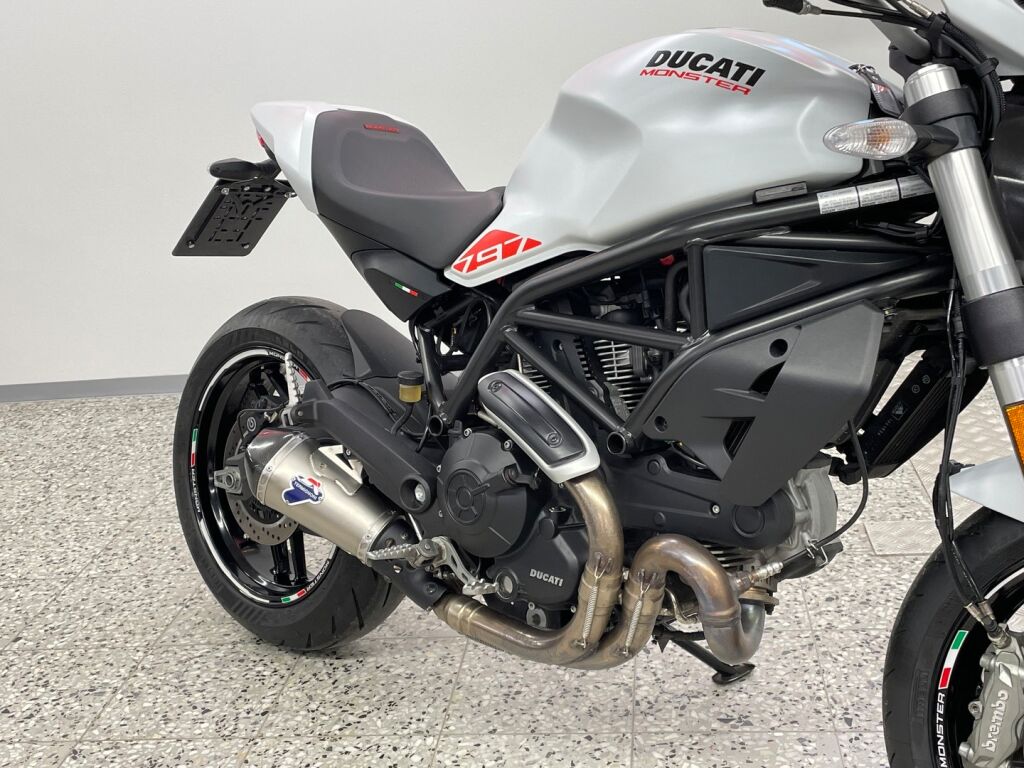 Ducati MONSTER 2019 Valkoinen