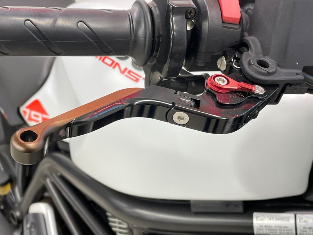 Ducati MONSTER 2019 Valkoinen