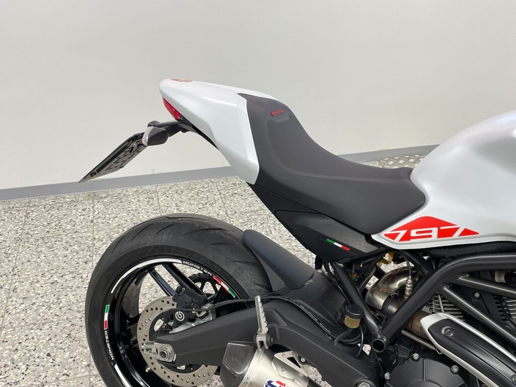 Ducati MONSTER 2019 Valkoinen