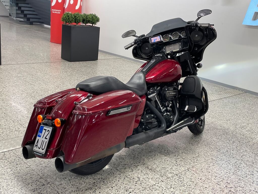 Harley-davidson TOURING 2018 Punainen