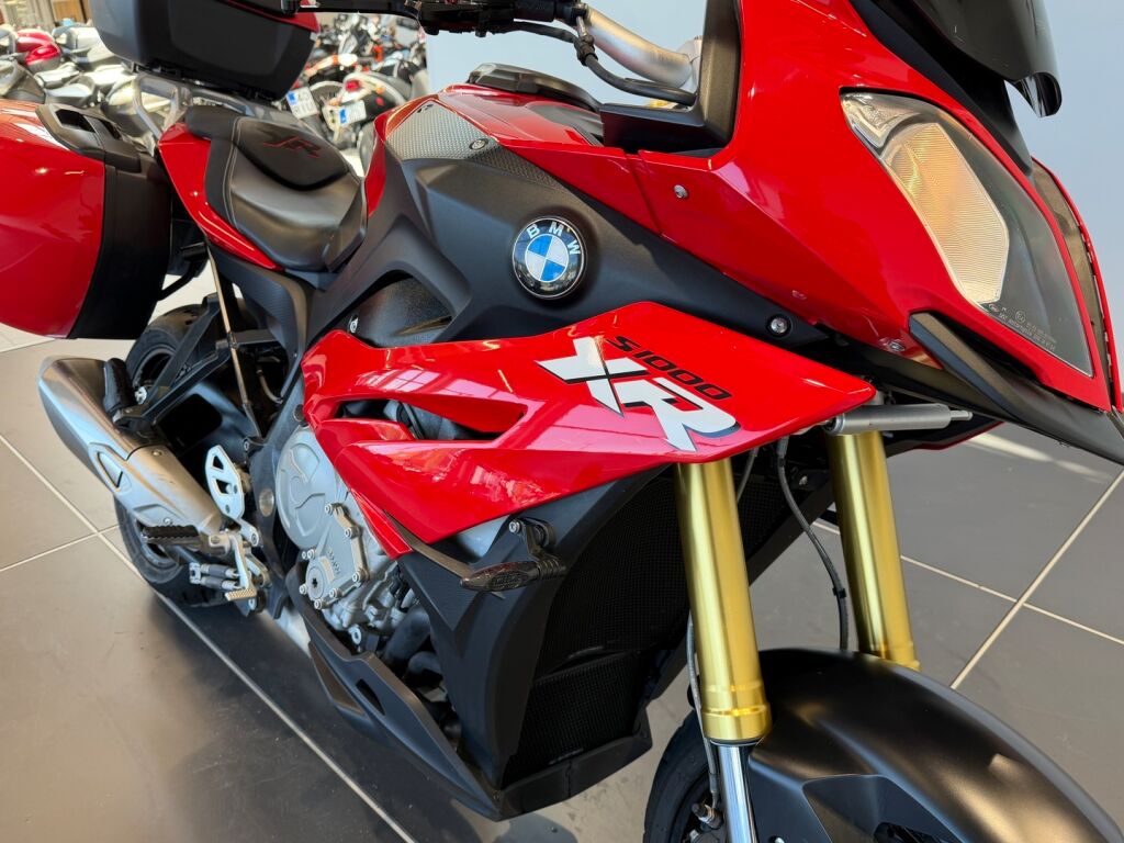 BMW S 2015 