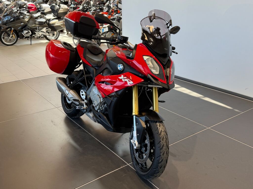 BMW S 2015 