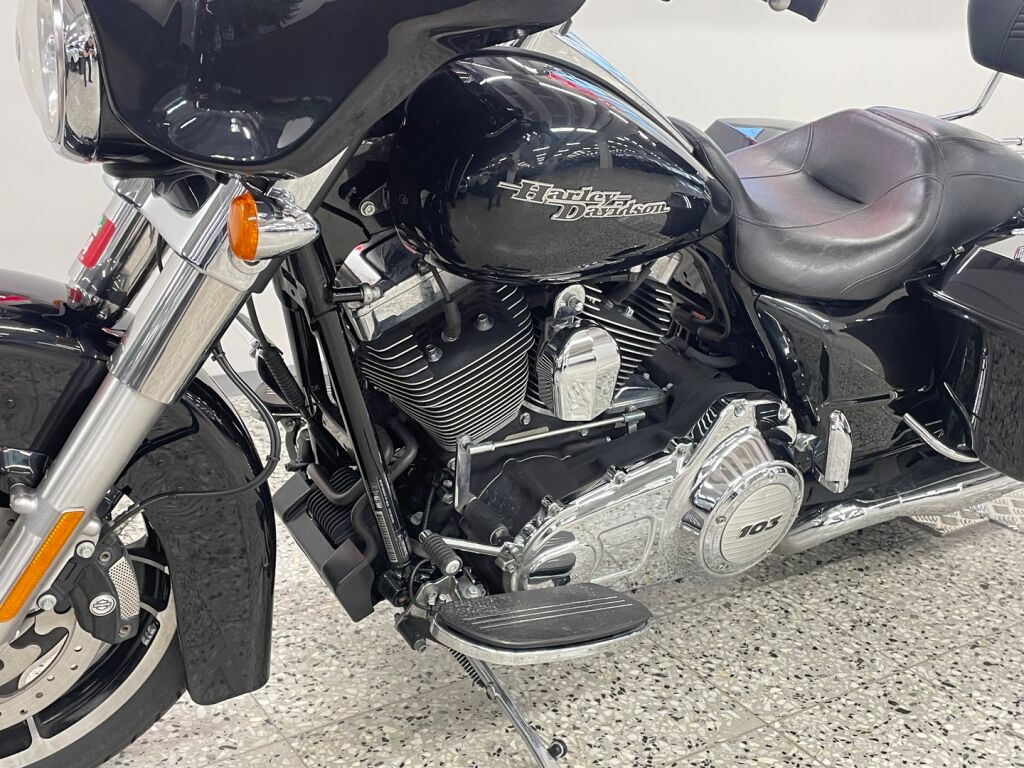 Harley-davidson TOURING 2013 